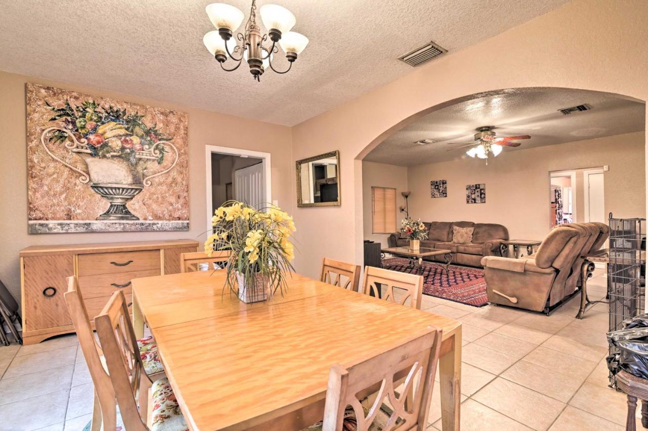 Pet-Friendly Auburndale House With Lake Views! Exteriör bild