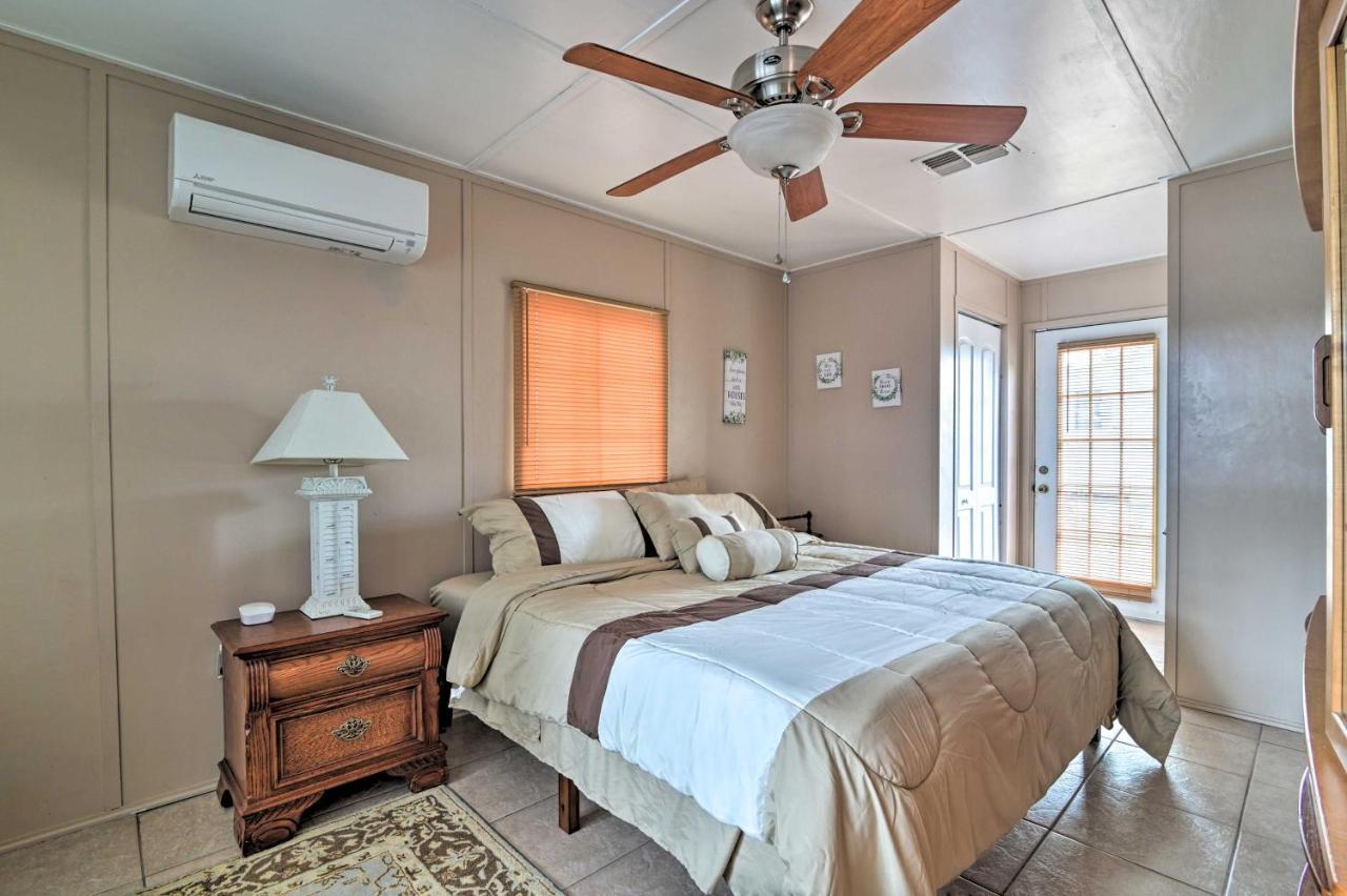 Pet-Friendly Auburndale House With Lake Views! Exteriör bild