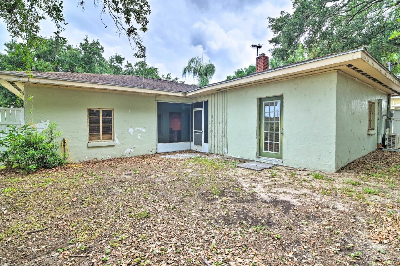 Pet-Friendly Auburndale House With Lake Views! Exteriör bild