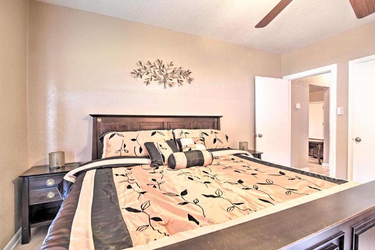 Pet-Friendly Auburndale House With Lake Views! Exteriör bild